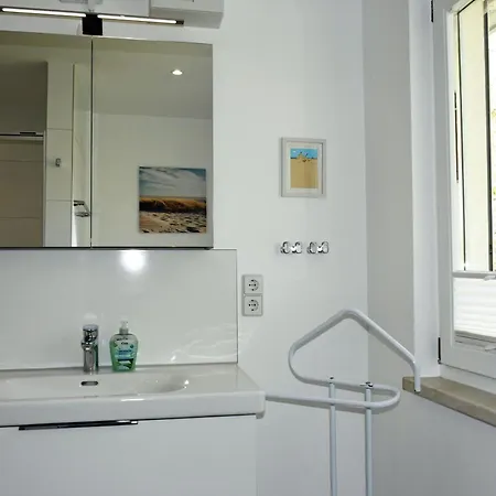 Apartmán Mit Sauna U Terrasse Im Zentrum Von Ruegen