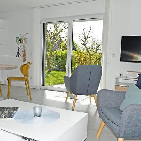 Apartmán Mit Sauna U Terrasse Im Zentrum Von Ruegen Thesenvitz