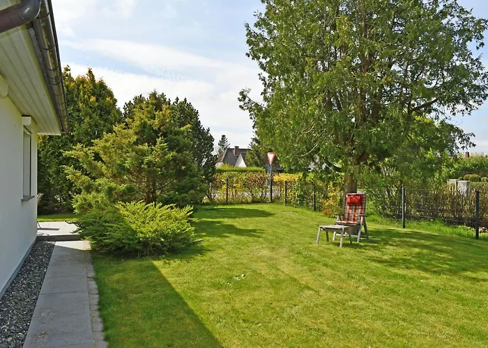 Mit Sauna U Terrasse Im Zentrum Von Ruegen